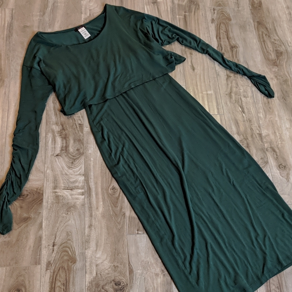 Forest Green Long-Sleeved Maxi Dress